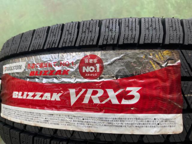トヨタ純正(TOYOTA)  ノア純正ホイール  + BRIDGESTONE(ブリヂストン) BLIZZAK VRX3