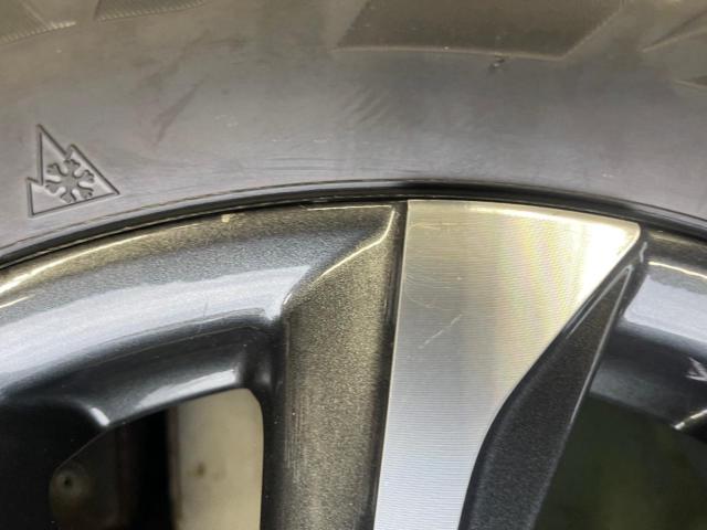 トヨタ純正(TOYOTA)  ノア純正ホイール  + BRIDGESTONE(ブリヂストン) BLIZZAK VRX3