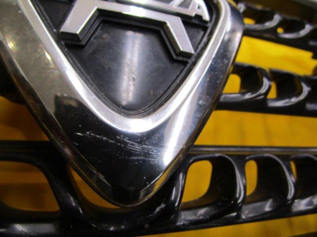 TOYOTA アルテッツァ/SXE10 純正グリル