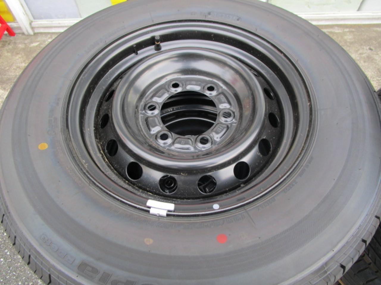 TOYOTA
Genuine steel wheels for Hiace/200 series +
BRIDGESTONE
ECOPIa
RD613 (manufactured in 2026)