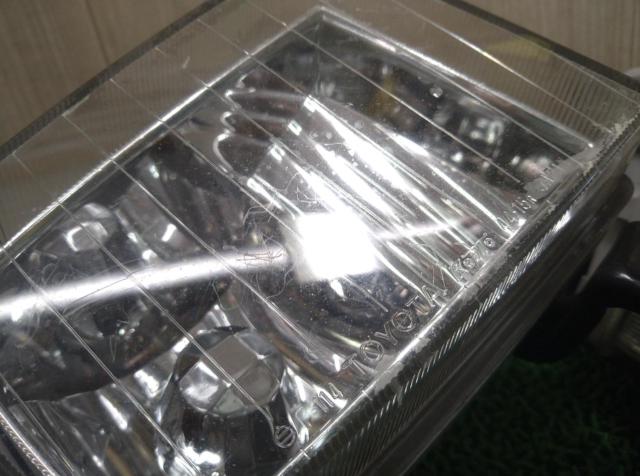 TOYOTA (Toyota)
100 Hiace
Genuine fog lamp
Harness shortage
Right and left