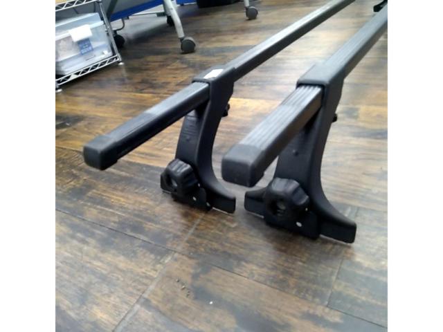 ★旧デリカ★ THULE ベースキャリア
