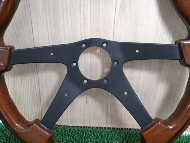 NARDI
4-spoke
Wood steering
360mm