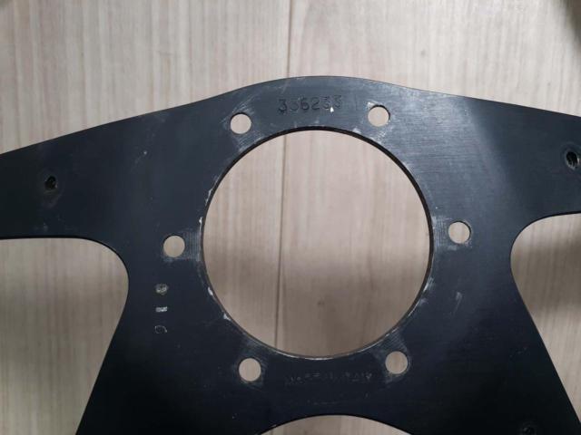 NARDI
4-spoke
Wood steering
360mm