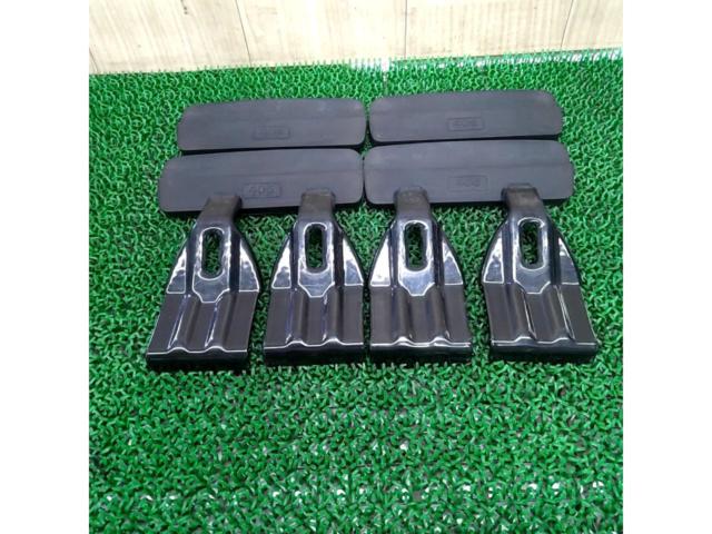 INNO
SU Vehicle-Specific Installation Kit
Skyline, etc.