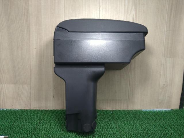 メーカ不明 フィアット500 センターコンソール(肘掛け)