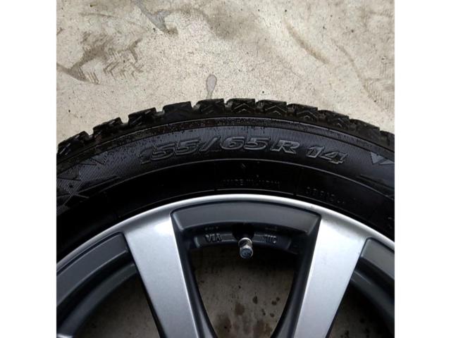 タイヤ市場オリジナル Zmeist VS-8+TOYO OBSEERVE GIZ2