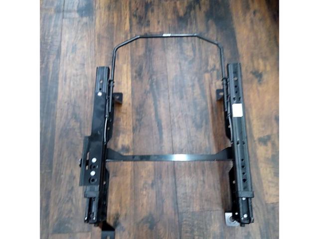RECARO セミバケット用シートレール