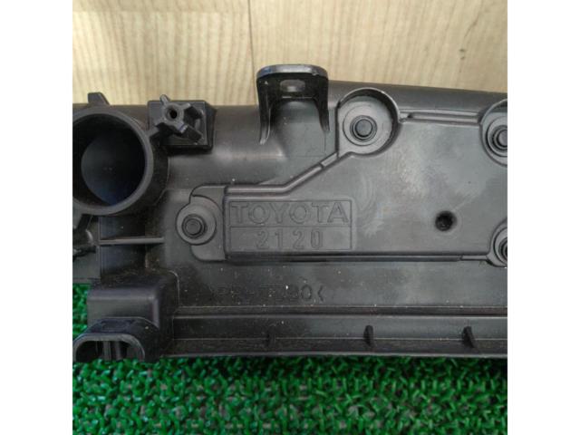 TOYOTA (Toyota)
Aqua
10 system
Genuine air cleaner box
