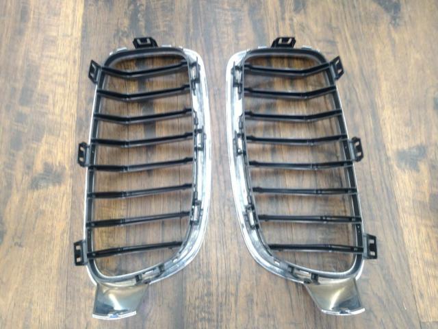 BMW
F30 system
Genuine grill
Right and left