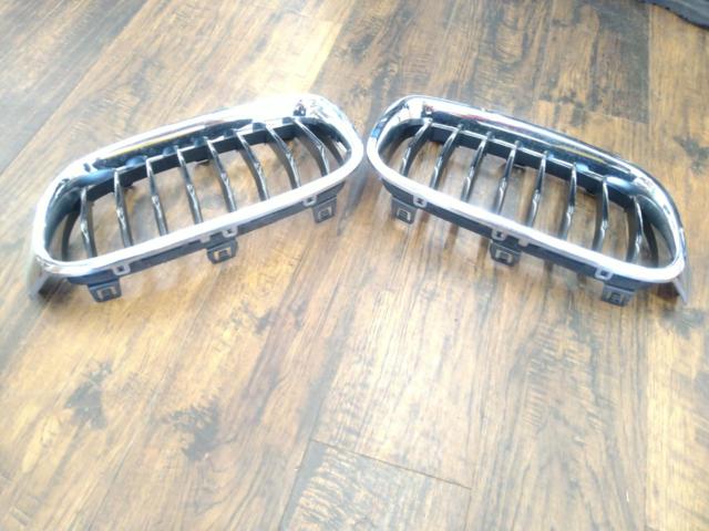 BMW
F30 system
Genuine grill
Right and left
