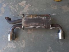  86
ZN6
FUJITSUBO (barnacles)
AUTHORIZE
S
2 stock muffler