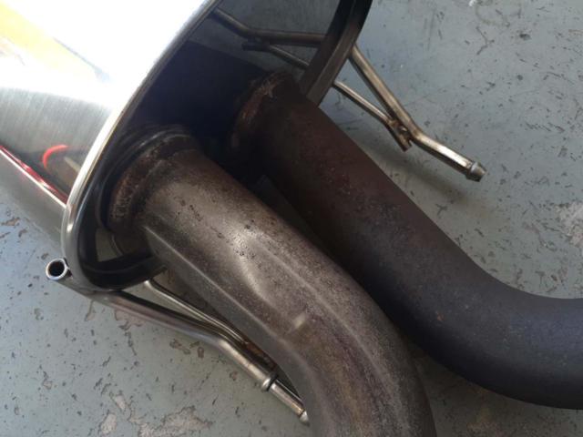  86
ZN6
FUJITSUBO (barnacles)
AUTHORIZE
S
2 stock muffler