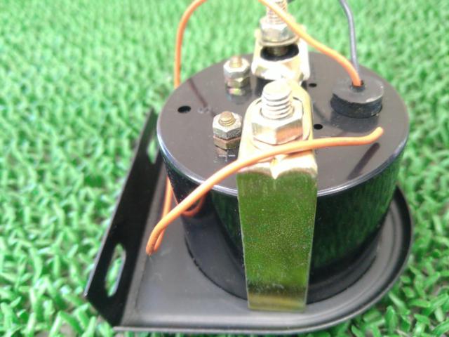 Sanpet (with minor defects)
Voltage system
52Φ