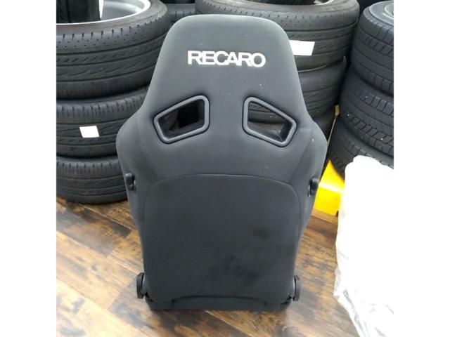  good 
RECARO (Recaro)
SR-7
GK100
BK
White stitching
Reclining seat