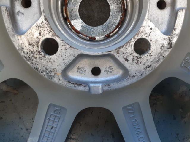 LAYCEA (LACEA)
9-spoke