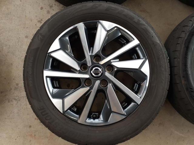 NISSAN(ニッサン) セレナ C27 純正ツイン5本スポーク + BRIDGESTONE 