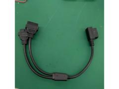 メーカー不明 OBD2分配ケーブル