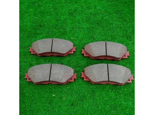 Toyota genuine TRD brake pads
PTR09-52110