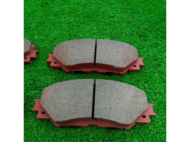 Toyota genuine TRD brake pads
PTR09-52110