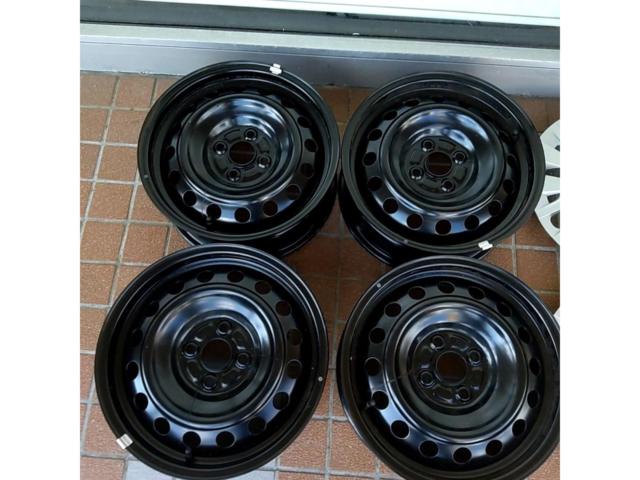 Toyota genuine parts
Yaris genuine steel wheel