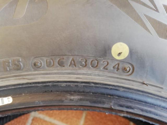 【BRIDGESTONE】BLIZZAK DM-V3  225/65R17