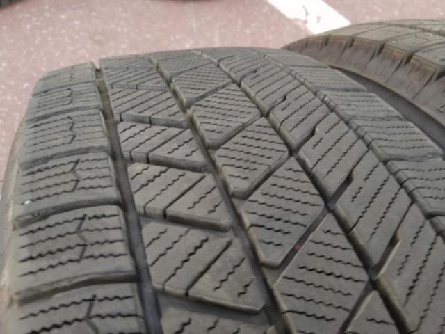 Yellow
HatSPORT
ABELIA
+BRIDGESTONEBLIZZAK
VRX3
175 / 65R15