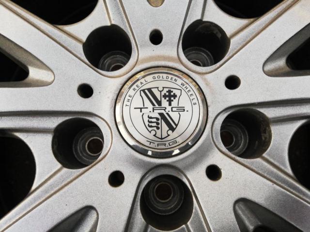 [BIG
WAYTRG + BRIDGESTONE DM-V3
225 / 65R17