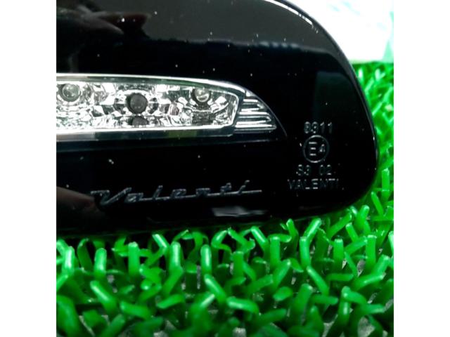 ☆200系ハイエース 未使用☆ Valenti JEWEL LEDハイマウントストップランプ クリアブラックリム/クローム【HT200ACE-CC-1】