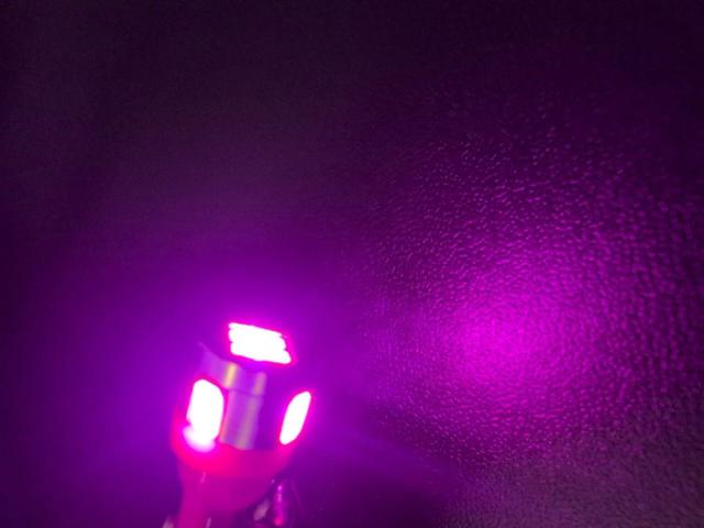 LEDバルブ T10 ピンク