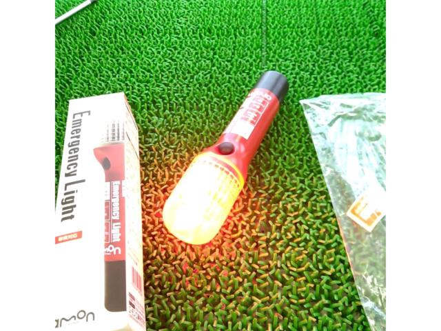 amon
Emergency
Light
LED smoke cylinder