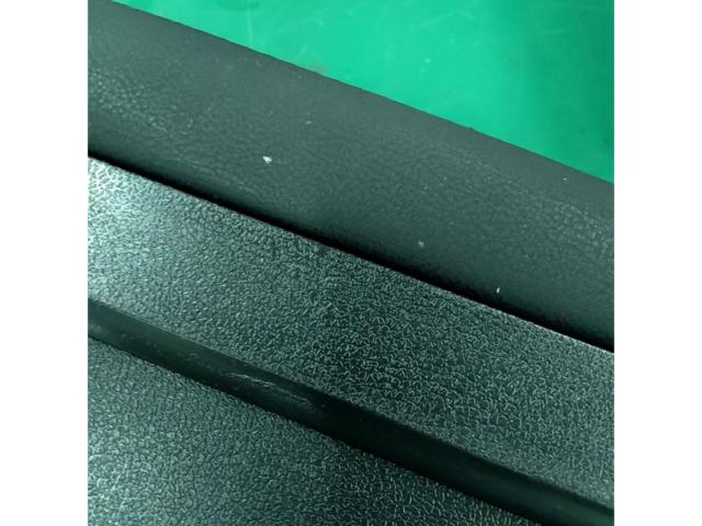 メーカーフメイジムニー/JB64W アームレストコンソール