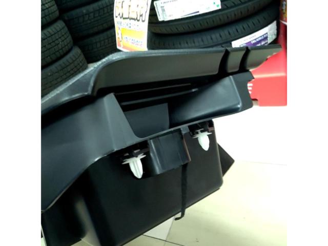 ☆美品 SUZUKI ジムニー JB64 純正ラゲッジボックス