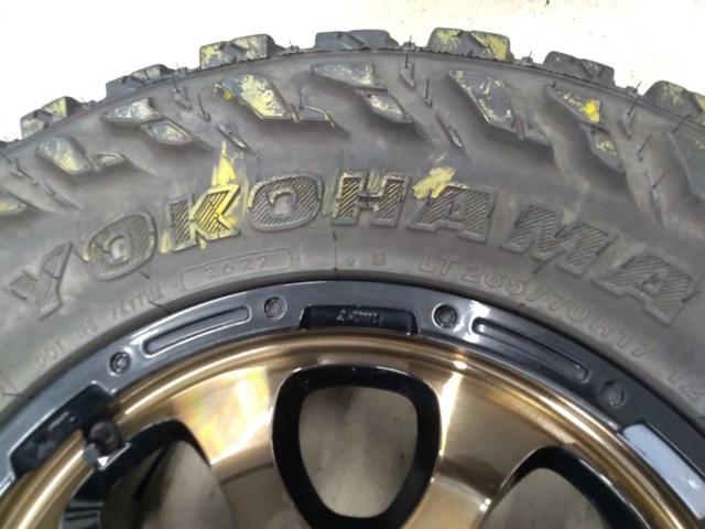HOT STUFF(ホットスタッフ)MAD CROSS(マッドクロス) GRACE + YOKOHAMA GEOLANDER M/T G003