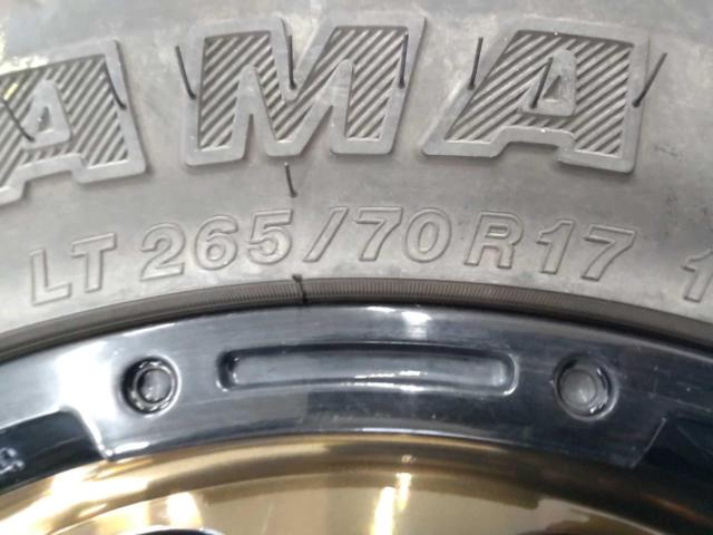 HOT STUFF(ホットスタッフ)MAD CROSS(マッドクロス) GRACE + YOKOHAMA GEOLANDER M/T G003