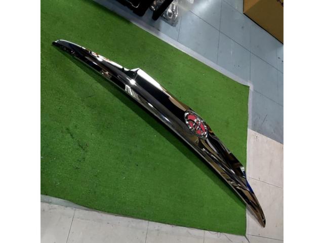 【TOYOTA】純正 リアガーニッシュ[アルファード 30 後期 ハイブリッド] 76801-58200 傷少し有