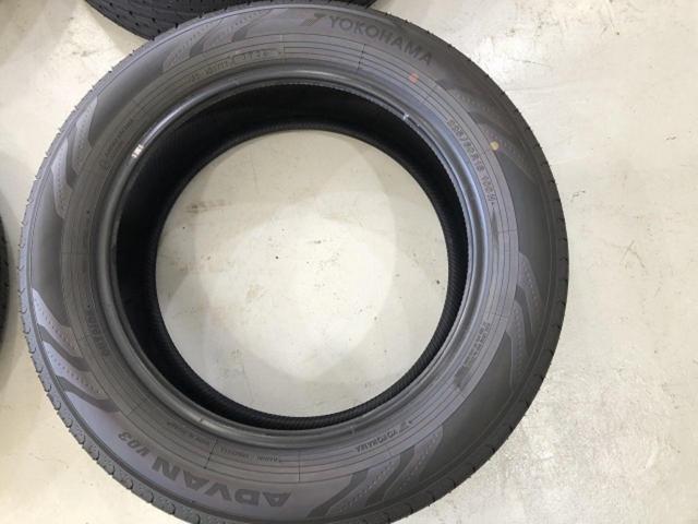 YOKOHAMAADVAN
V03
225 / 60R18
Four