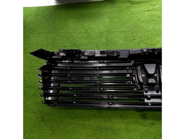 ホンダ純正 フロントグリル 【ヴェゼル RV系】