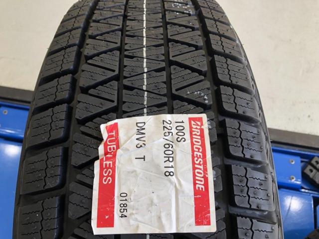 トヨタ純正(TOYOTA)  40アルファード純正アルミ  + BRIDGESTONE(ブリヂストン) BRIDGESTONE BLIZZAK DM-V3 225/60R18 4本