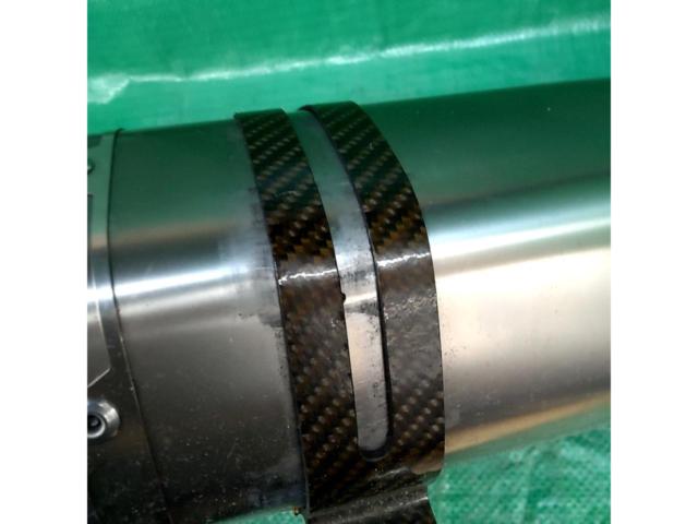 AKRAPOVIC slip-on muffler
VFR1200 (’12)