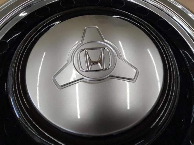 Honda genuine
N-ONE
Steel wheel
&amp;
Half wheel caps
&amp;
Plated ring