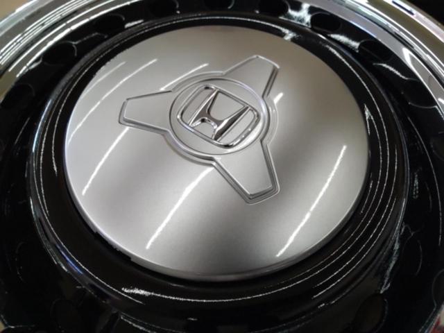 Honda genuine
N-ONE
Steel wheel
&amp;
Half wheel caps
&amp;
Plated ring