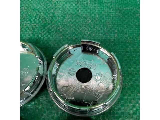 【STEINER】ホイールキャップ 4個セット