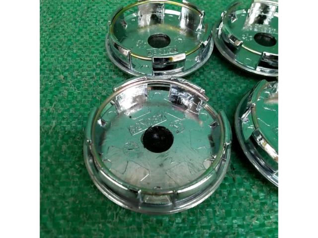 【STEINER】ホイールキャップ 4個セット