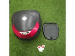 GIVI リアボックス + ベースキャリア