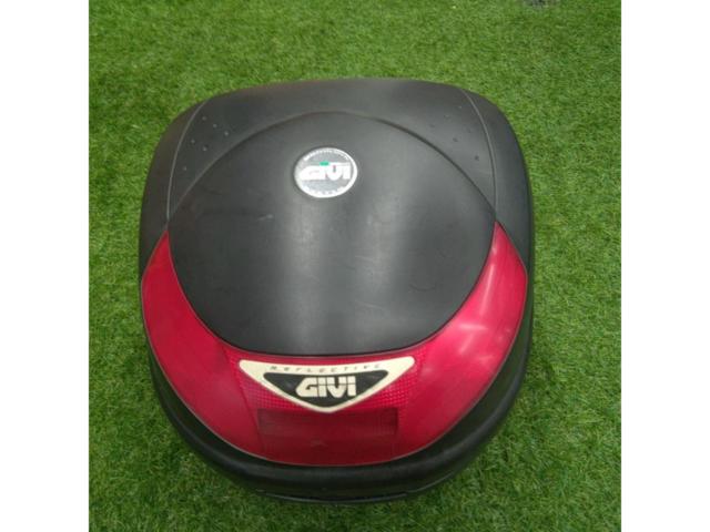 GIVI リアボックス + ベースキャリア