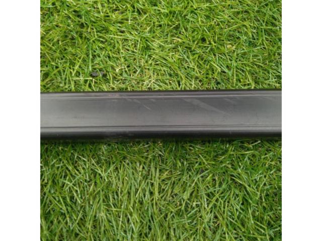 Unknown Manufacturer
Carrier bar