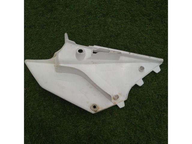CYCRA YZ250 (’15～) スタジアムナンバー(フロントカウル)&サイドカウルパネル左右セット) ホワイト 3分割