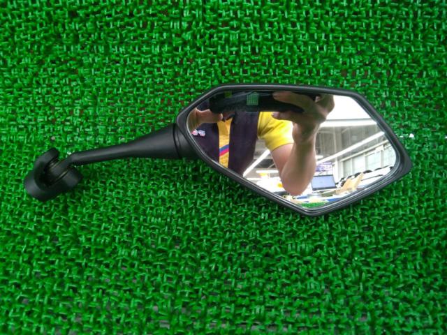 Unknown Manufacturer
Cowl mirror
Right and left