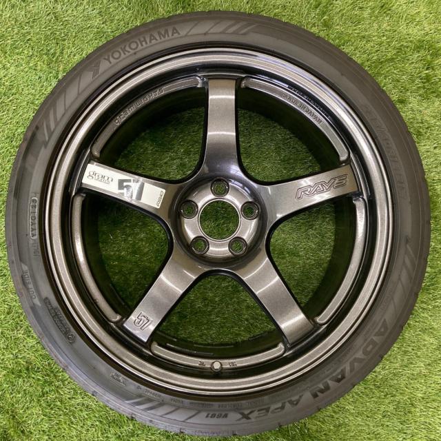 ☆試着無料!!☆RAYS GRAM LIGHTS 57CR SPEC-M + YOKOHAMA ADVAN APEX V601 235/40R18 2025年製造 4本セット